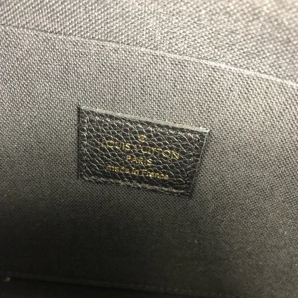 💯AUTHENTIC LOUIS VUITTON CROSSBODY - Picture 7 of 13